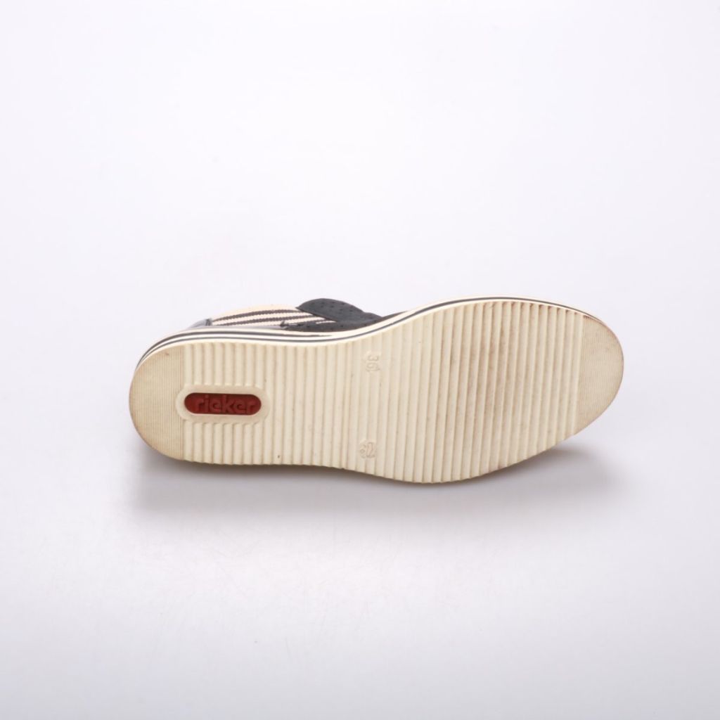 ботинки Rieker