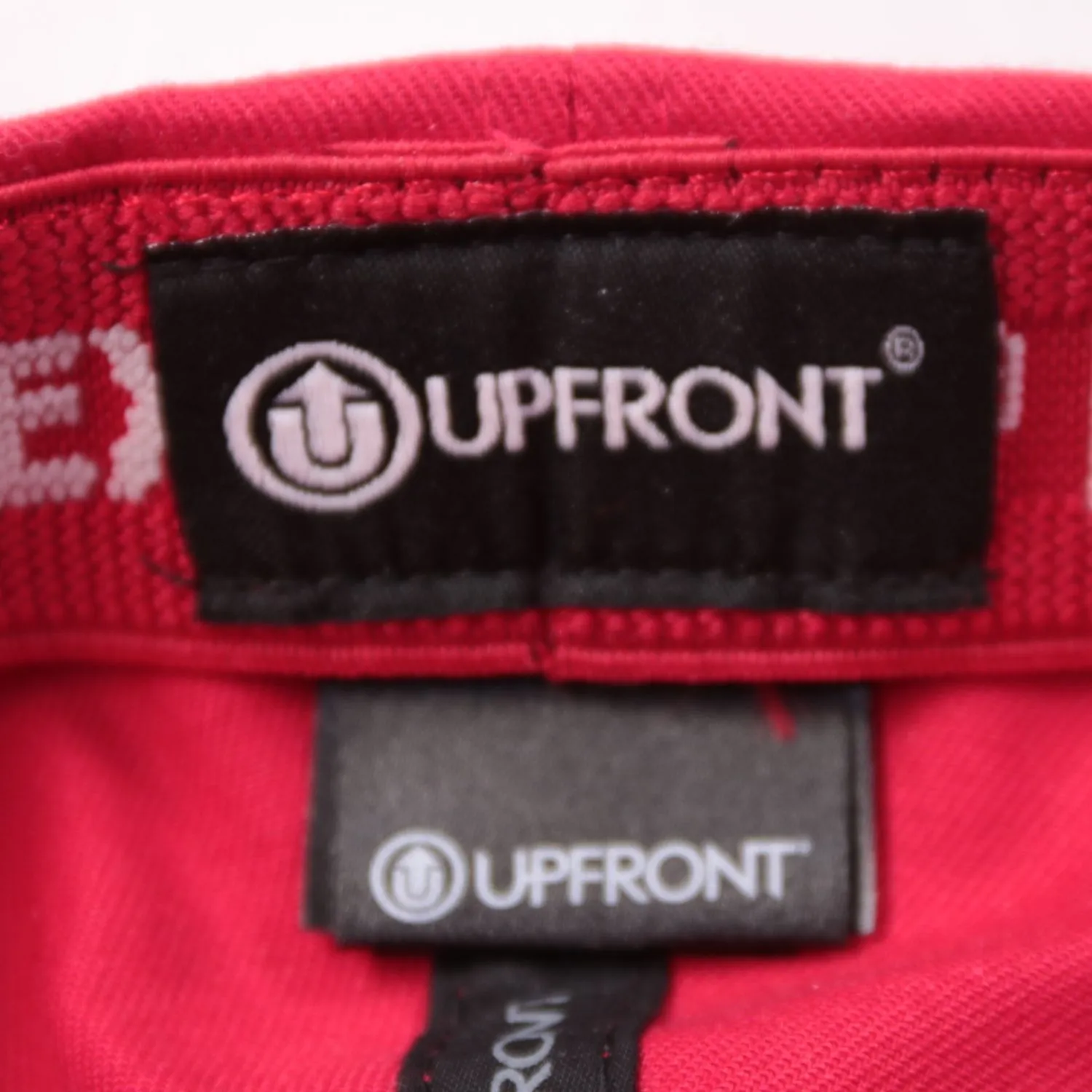 бейсболка UPFRONT